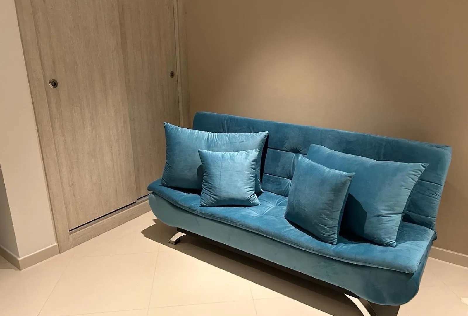 Apartment Beachside Bliss: Stylish New Studio At Seven Palm Dubai
